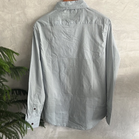 Level Ten Blue 100% Cotton Long Sleeve Button Down Dress Shirt. Size S - Picture 7 of 9